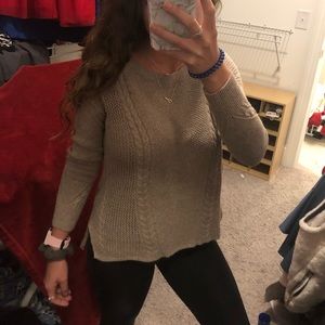 American eagle sweater